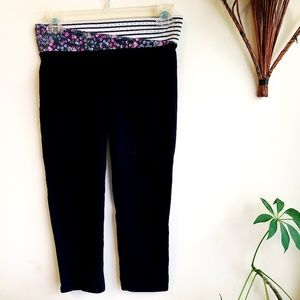 Vintage SO High Waist Capri Leggings